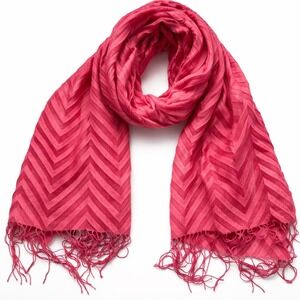 Christopher Fischer 100% Cashmere Chevron Textured Fringe Scarf Pink Womens
